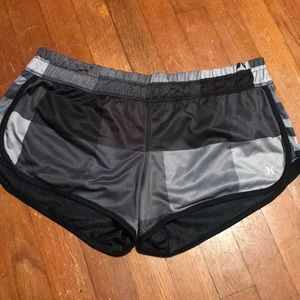 Hurley Active Shorts - Large